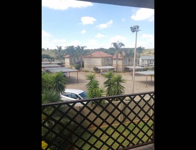 2 BEDROOM PROPERTY TO RENT IN SUGAR BUSH ESTATE